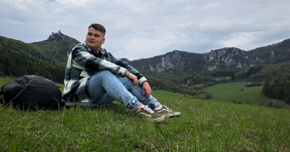 Martin Císar prichádza so skvelou country novinkou Hľadám čo je správne!