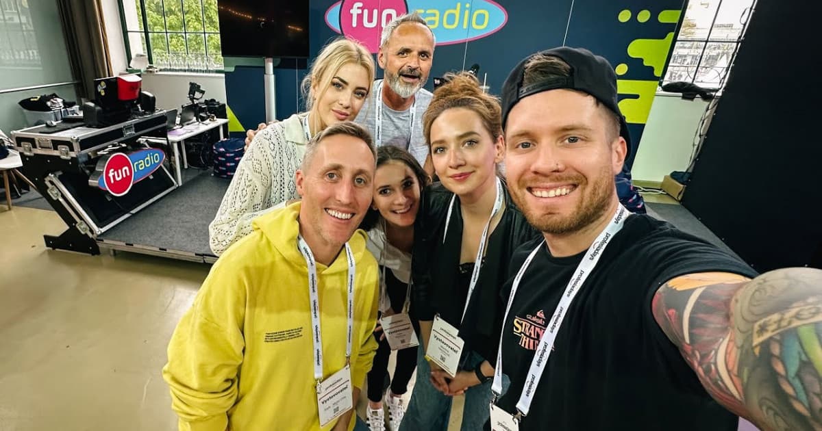 FUN_VLOG: Koľko profesií potrebujeme na živé vysielanie rádia?
