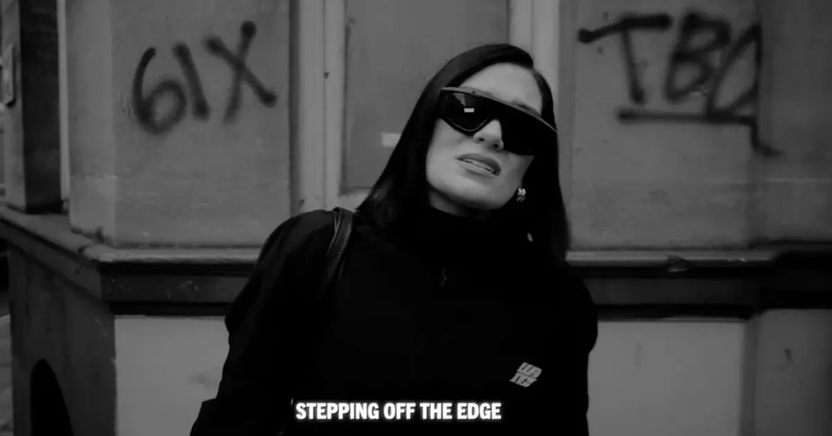 Jessie J vypustila oficiálny klip k singlu „I DON’T CARE“